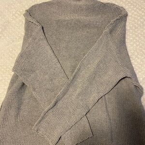 Elegant Oversized Gray Turtleneck Sweater